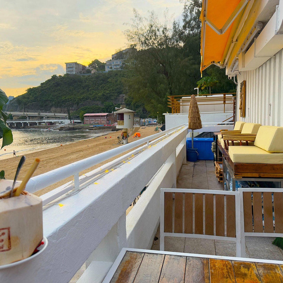 CoCoNuts Thai Bar & Grill-3