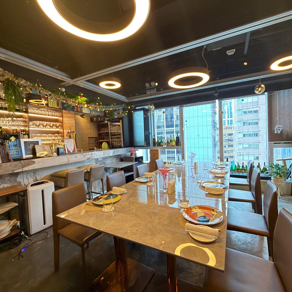 Les Saveurs Private Kitchen-3